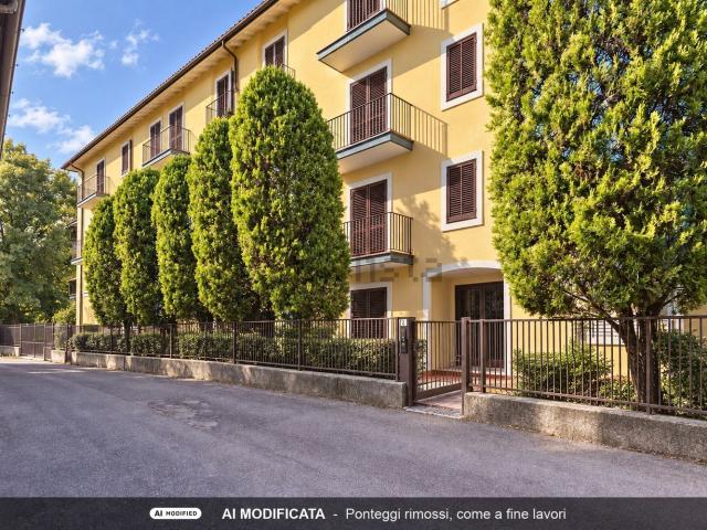 Appartamento in vendita di 90 m² in Via Asiago, 2