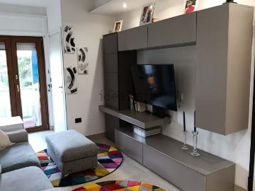 Appartamento in vendita di 90 m² in Via Arturo Labriola