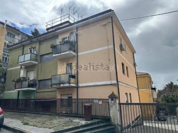 Appartamento in vendita di 90 m² in Via Bambinello Gesù