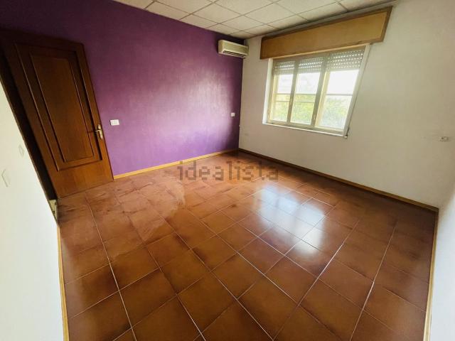 Appartamento in vendita di 90 m² in Via Benedetto Cairoli