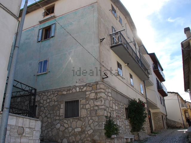 Appartamento in vendita di 90 m² in Via Belvedere, 7