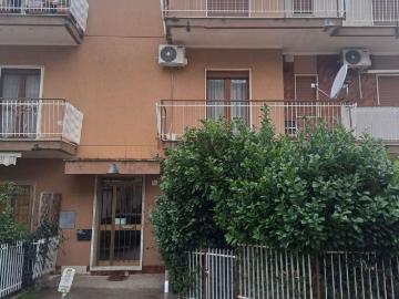 Orignano, Salerno Campania - Parcheggio auto