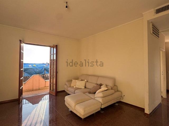 Appartamento in vendita di 90 m² in Via Bergiola, 54100