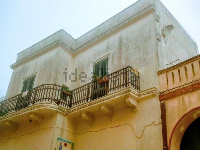 Appartamento in vendita di 90 m² in Via Bisanti Antonio, 10
