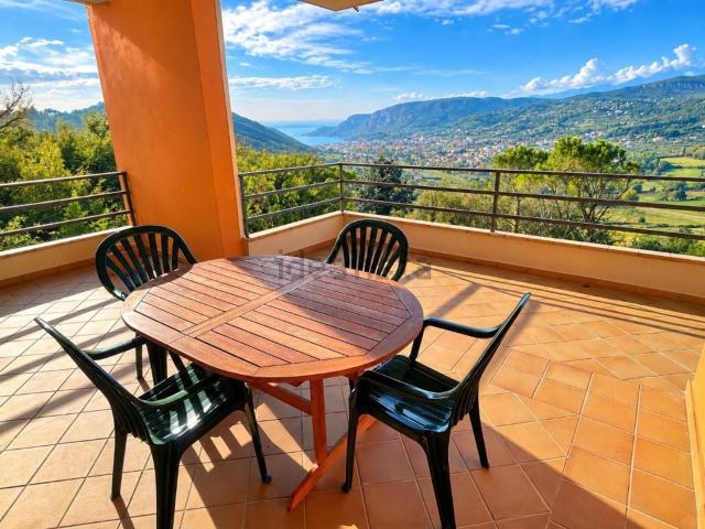 Appartamento in vendita di 90 m² in Via Boffenigo, 25
