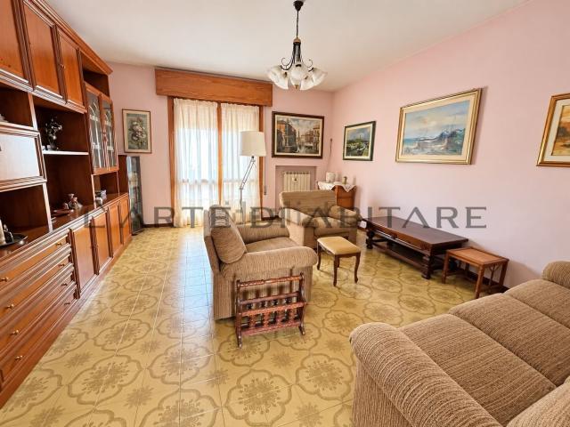 Appartamento in vendita di 90 m² in Via Bologna