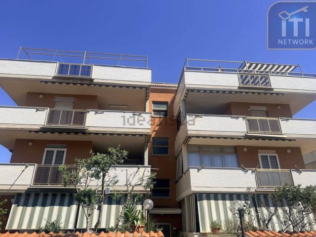 Appartamento in vendita di 90 m² in Via Bologna