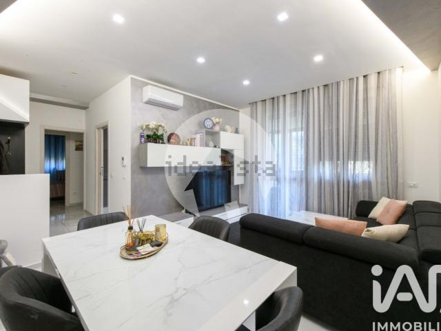 Appartamento in vendita di 90 m² in Via Bligny