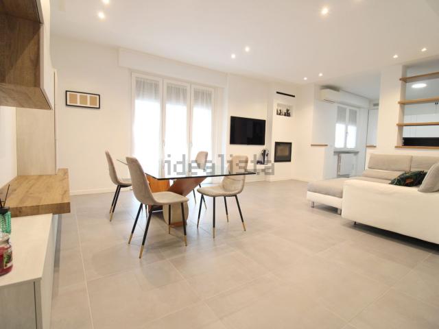 Appartamento in vendita di 90 m² in Via Caduti