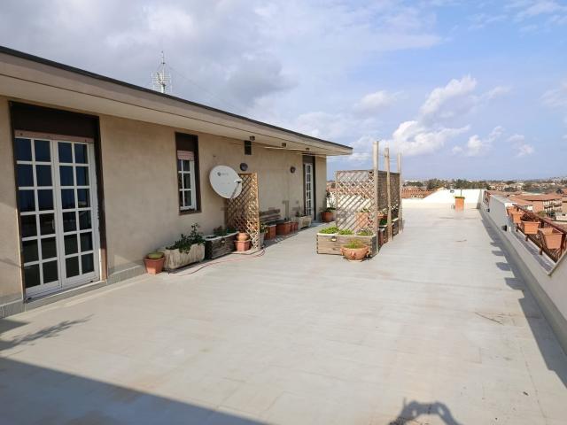 Appartamento in vendita di 90 m² in Via Caduti del Lavoro