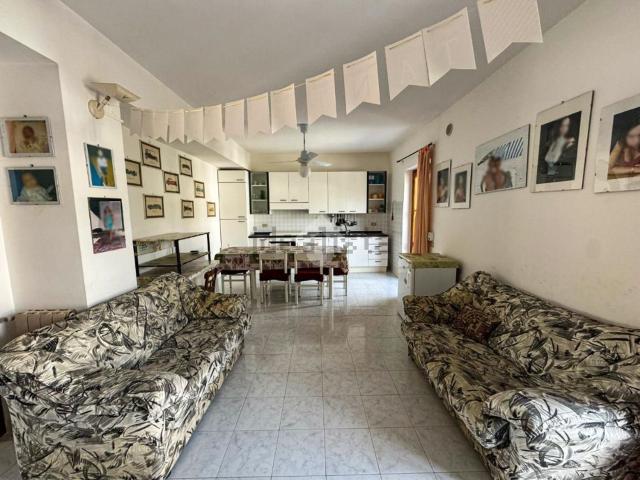 Appartamento in vendita di 90 m² in Via Capri, 12
