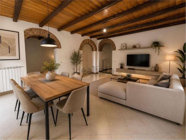 Appartamento in vendita di 90 m² in Via Carletto Ferrari, 94
