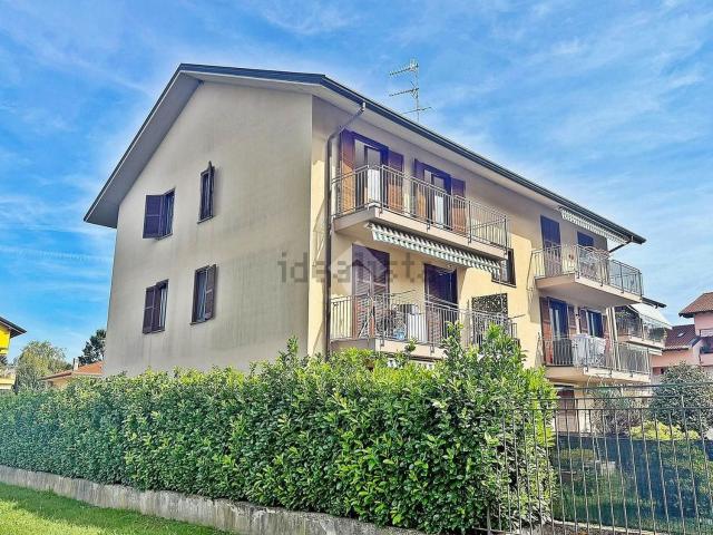 Appartamento in vendita di 90 m² in Via Carlo Cattaneo, 10