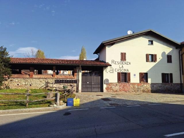 Appartamento in vendita di 90 m² in Via Carlo Felice Trossi, 144