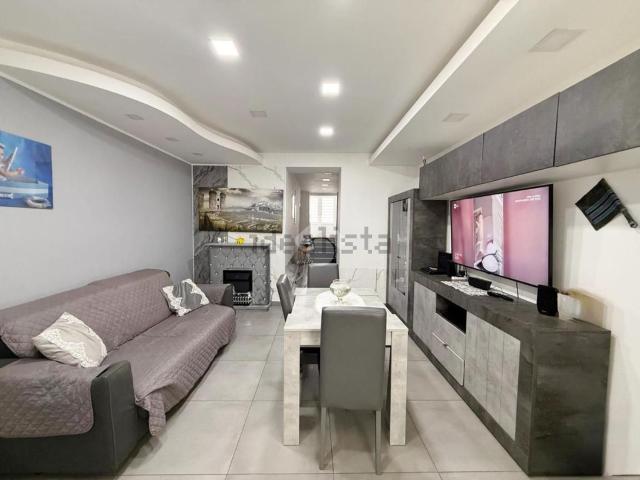 Appartamento in vendita di 90 m² in Via Casaraia, 57
