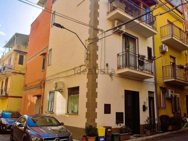 Appartamento in vendita di 90 m² in Via Case Nuove, 7