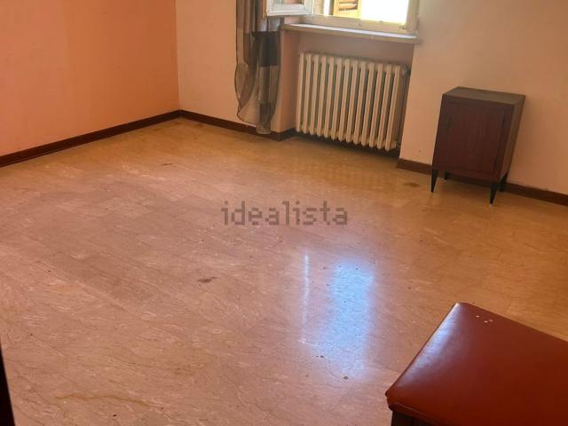 Appartamento in vendita di 90 m² in Via Case Basse, 64