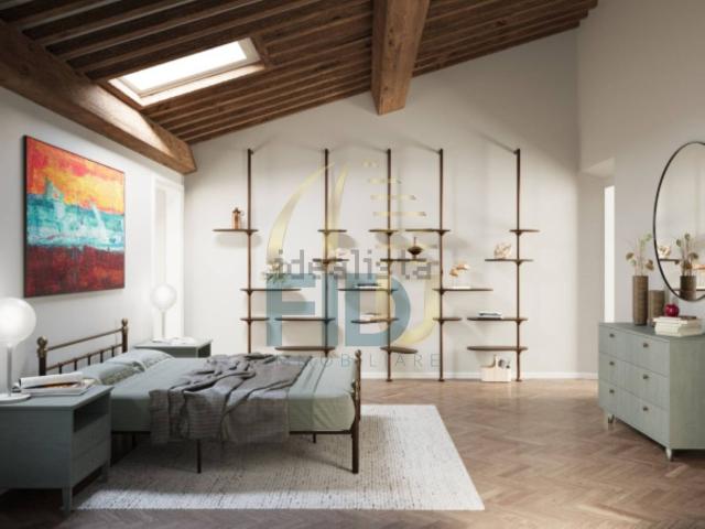 Appartamento in vendita di 90 m² in Via Cassia per Siena
