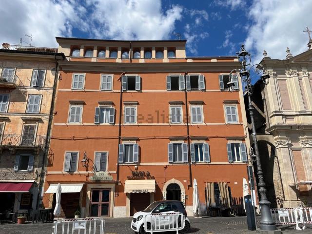 Appartamento in vendita di 90 m² in Via Cavour