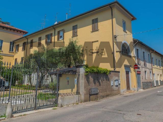 Appartamento in vendita di 90 m² in Via Cesare Cantù, 15