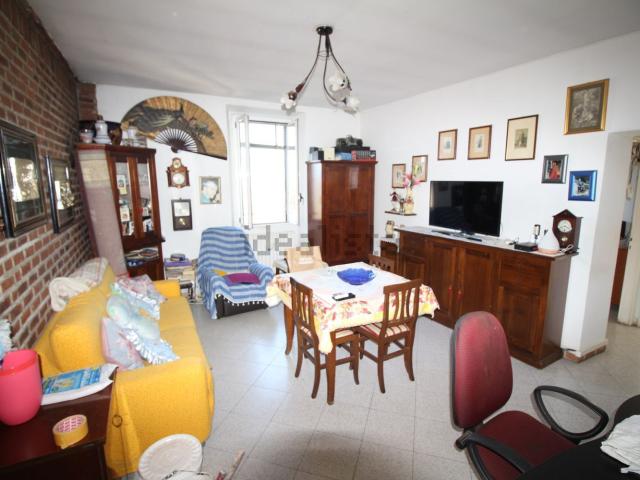 Appartamento in vendita di 90 m² in Via Cesare Battisti