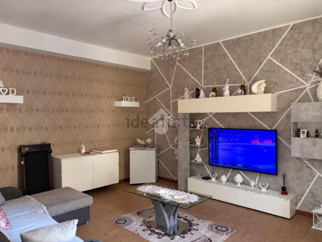 Appartamento in vendita di 90 m² in Via Cesare Pavese, 2