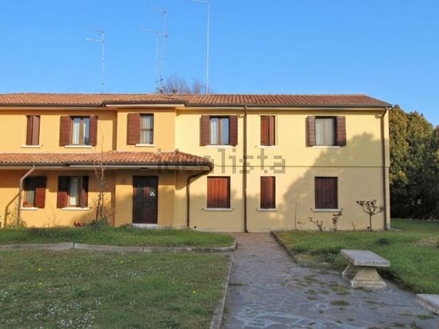 Appartamento in vendita di 90 m² in Via Chieppara, 123