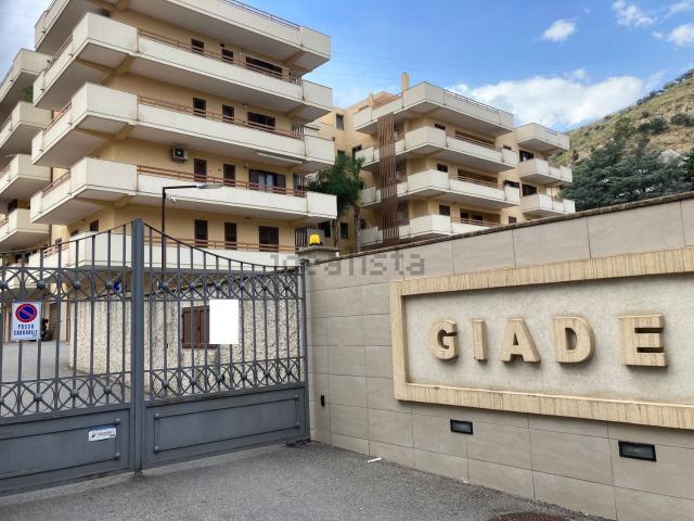 Appartamento in vendita di 90 m² in Via Comunale Camaro Superiore, 183