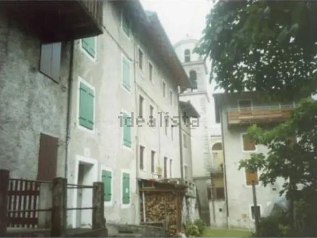 Appartamento in vendita di 90 m² in Via Collicello