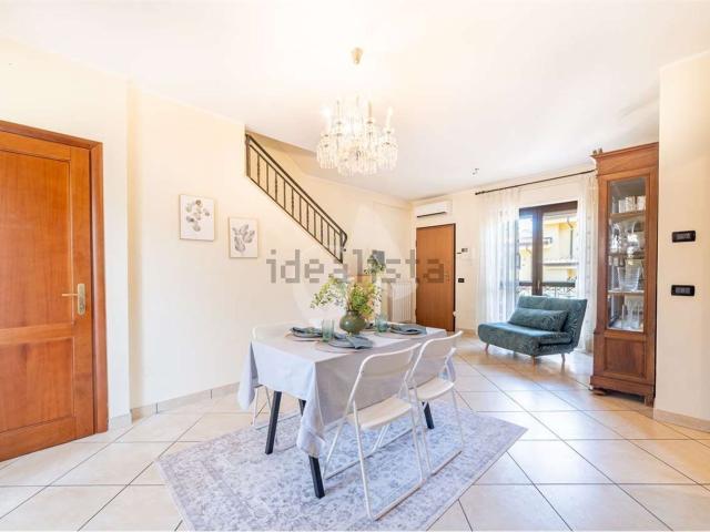 Appartamento in vendita di 90 m² in Via Costagrande, 38