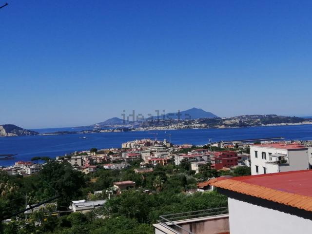Appartamento in vendita di 90 m² in Via Coste di Agnano 1° Traversa