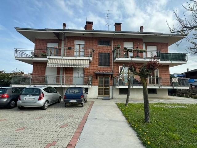 Appartamento in vendita di 90 m² in Via Cuneo, 51