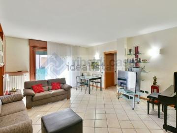 Appartamento in vendita di 90 m² in Via Damiano Chiesa
