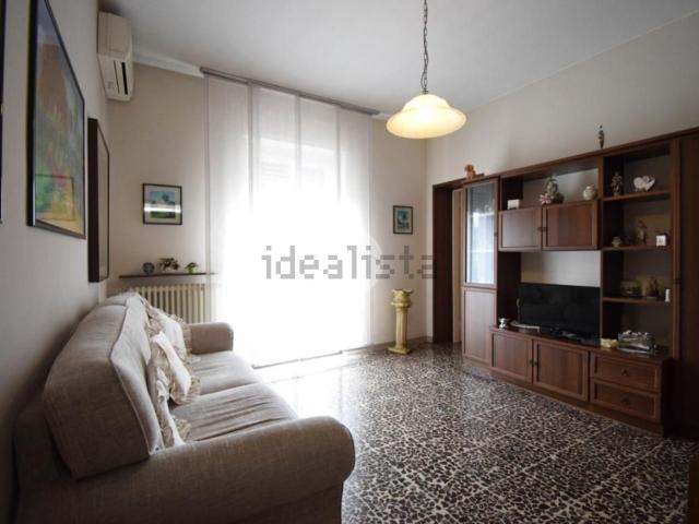 Appartamento in vendita di 90 m² in Via Dante Alighieri