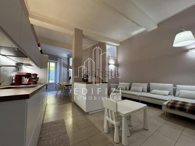 Appartamento in vendita di 90 m² in Via Dante Alighieri