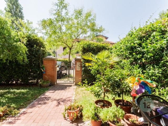 Appartamento in vendita di 90 m² in Via dei Ciliegi, 66