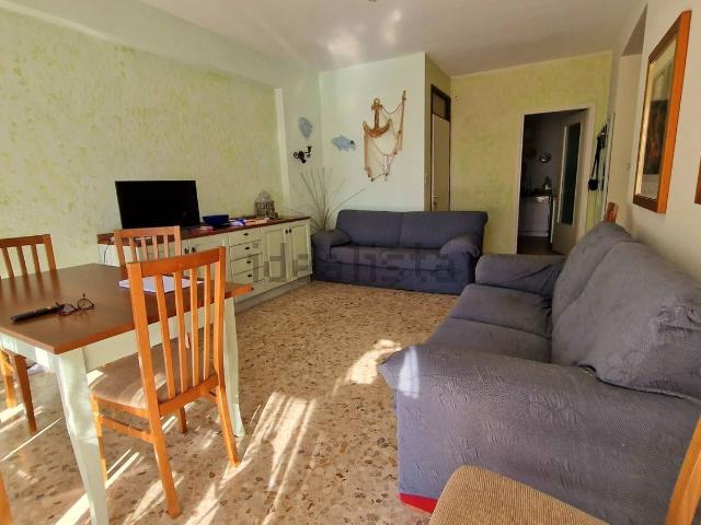 Appartamento in vendita di 90 m² in Via dei Pioppi