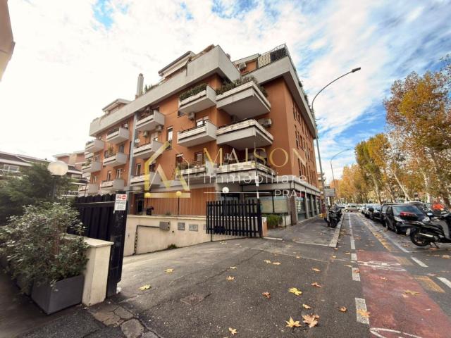 Appartamento in vendita di 90 m² in Via dei Prati Fiscali