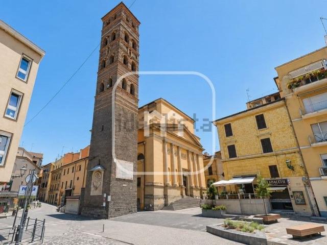 Appartamento in vendita di 90 m² in Via del Comune, 9