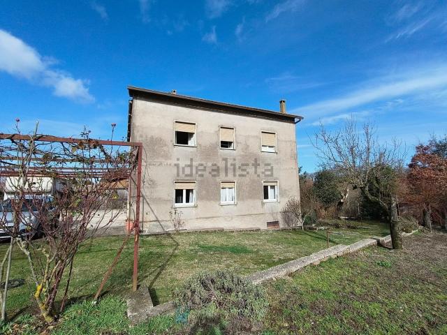 Appartamento in vendita di 90 m² in Via del Convento