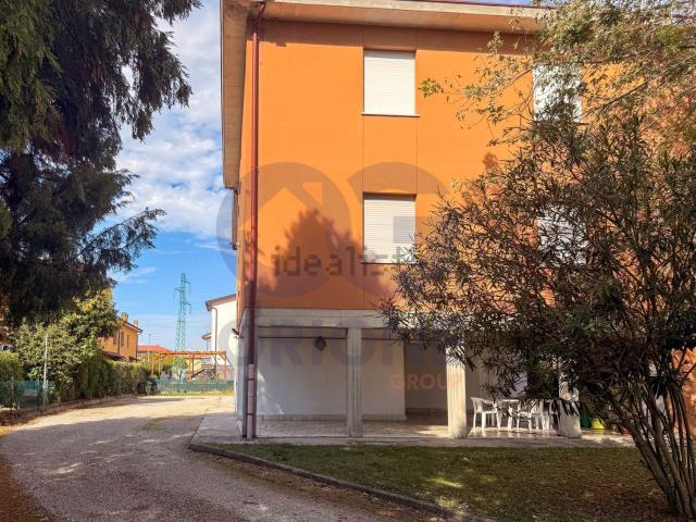 Appartamento in vendita di 90 m² in Via del Bosco