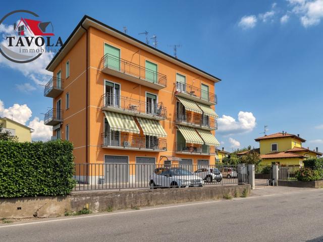 Appartamento in vendita di 90 m² in Via del Dovese, 27