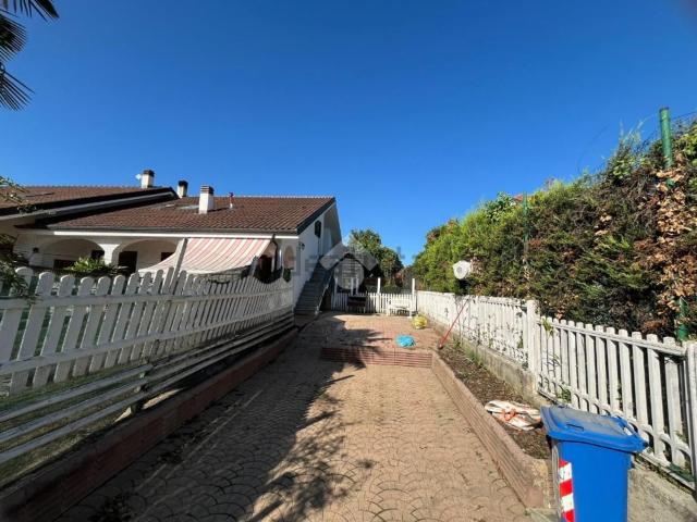 Appartamento in vendita di 90 m² in Via del Domenino