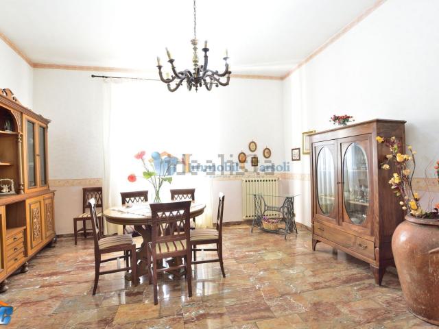 Appartamento in vendita di 90 m² in Via del Forno, 25