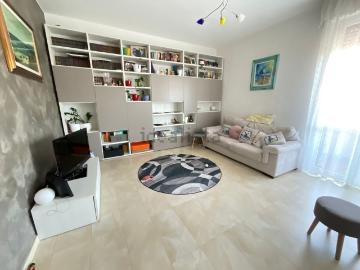Appartamento in vendita di 90 m² in Via del Fagiano, 59