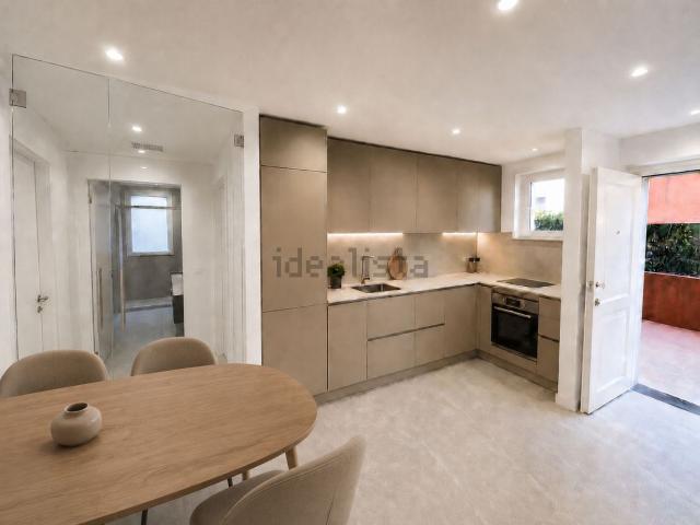 Appartamento in vendita di 90 m² in Via del Roccolo