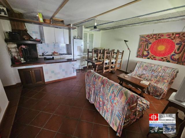 Appartamento in vendita di 90 m² in Via dell&apos Anello