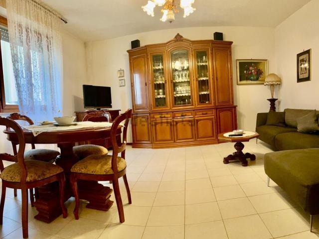 Appartamento in vendita di 90 m² in Via dell&apos Acquedotto, 8