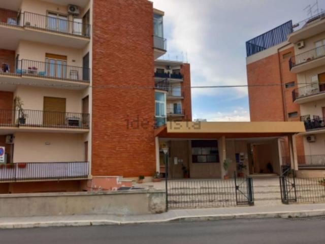Appartamento in vendita di 90 m² in Via dell&apos Olimpiade
