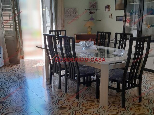 Appartamento in vendita di 90 m² in Via della Vite, 12